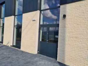 Kamień Elewacyjny - Paski PERLATINO 3 – Hurtownia Kamienia El-Pol